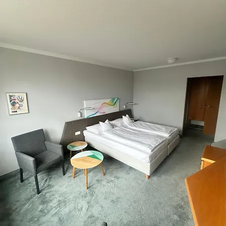 מלון Lachnerhof 3*